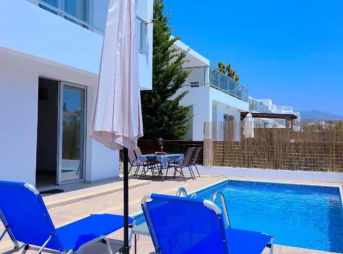 3 Bedroom Seaview Ii Private Pool Корал-Бэй
