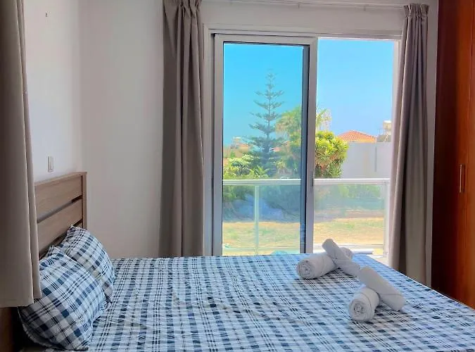 3 Bedroom Seaview Ii Private Pool Вилла