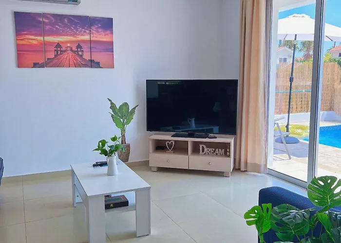 3 Bedroom Seaview Ii Private Pool * Корал-Бэй